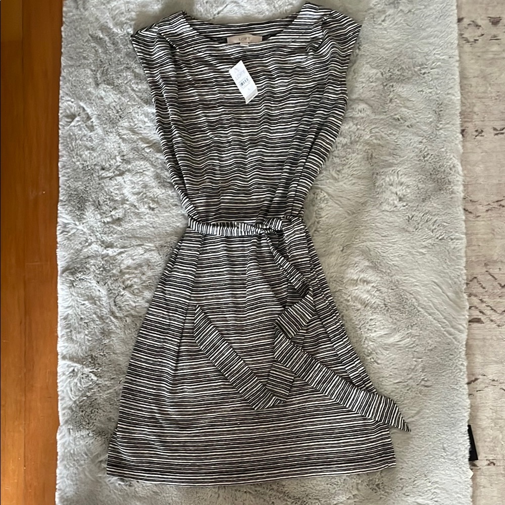 LOFT Dress Black Gray Sleeveless Knit Summer Professionasl NEW WITH TAGS Small